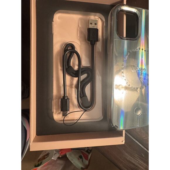 LuMee x Paris Hilton Halo Original Lighted Case for iPhone 12 Pro Holograph NWT - Picture 6 of 10